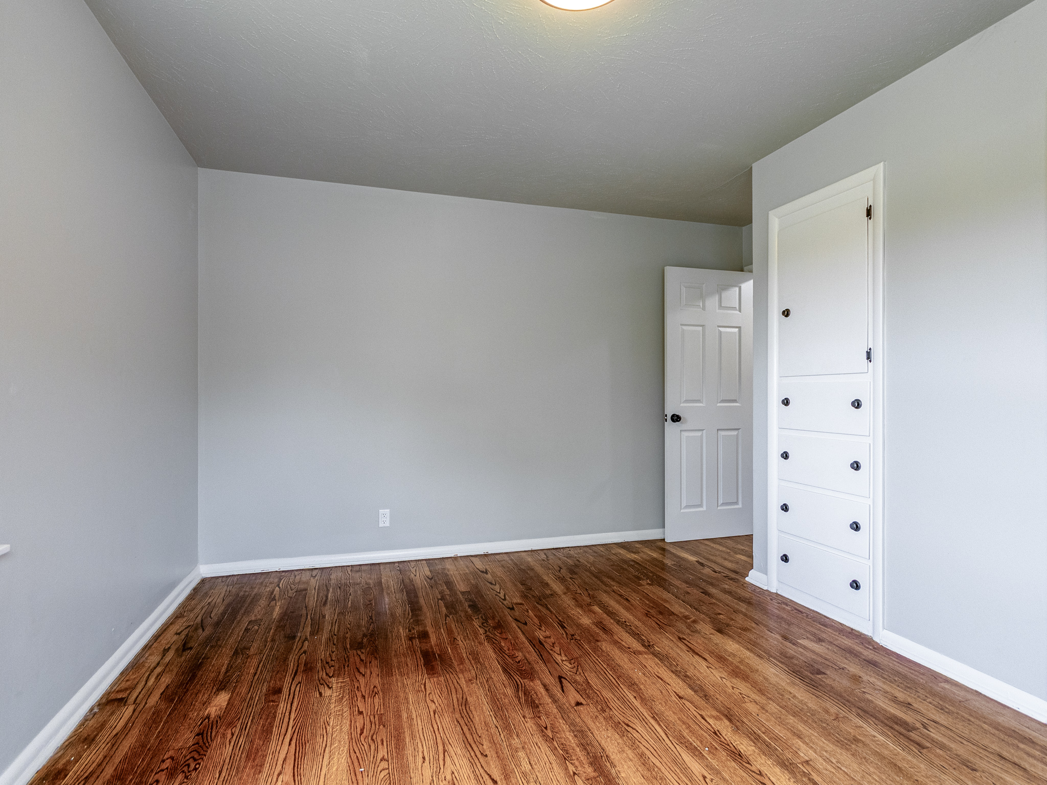 3900 Fairview