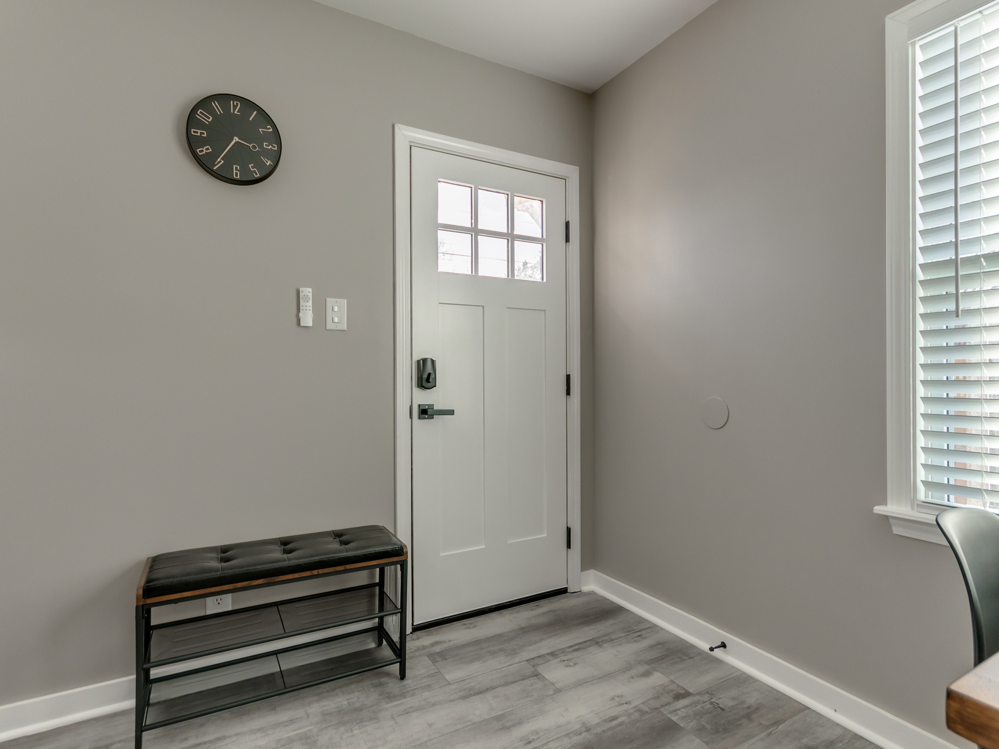 The Cozy Cottage Downtown + Remodeled Bathroom!
