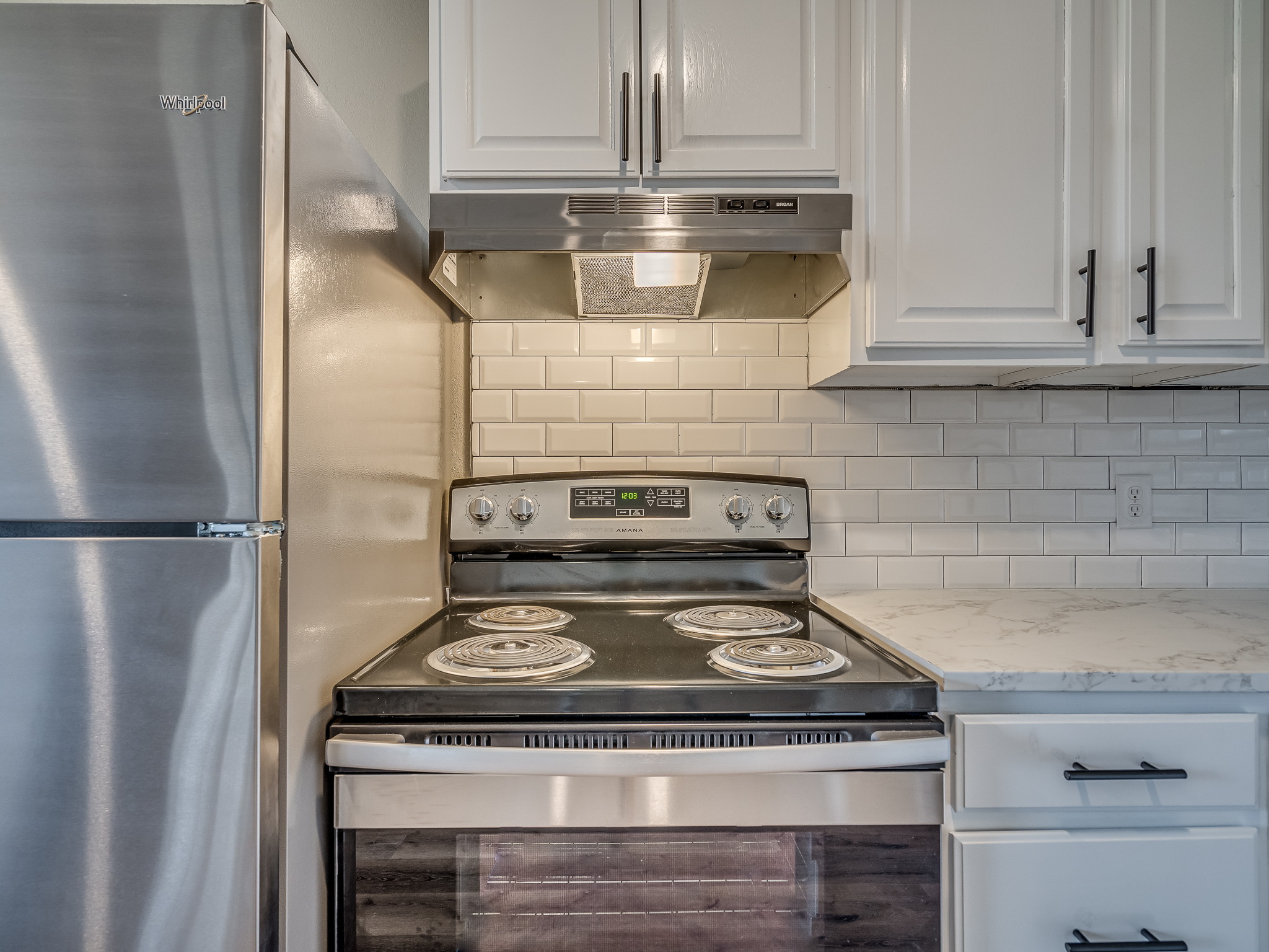 425 W 9th