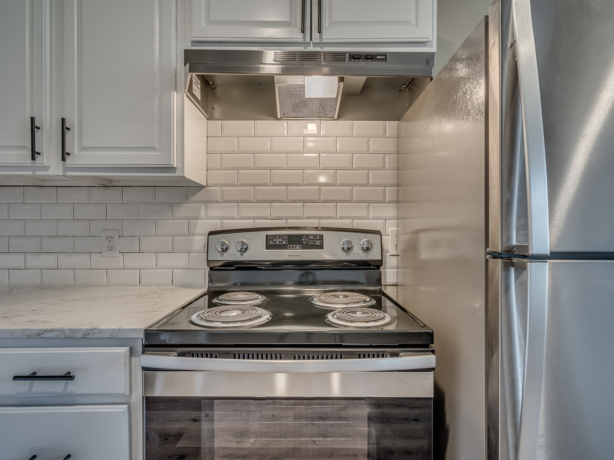 421 W 9th
