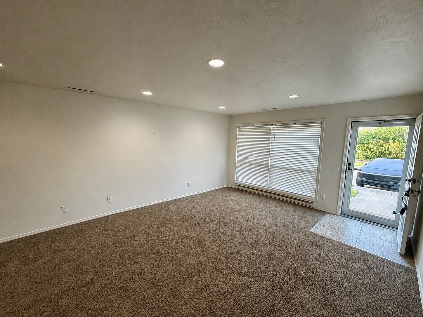107 W 9th St — Living room and front entry
