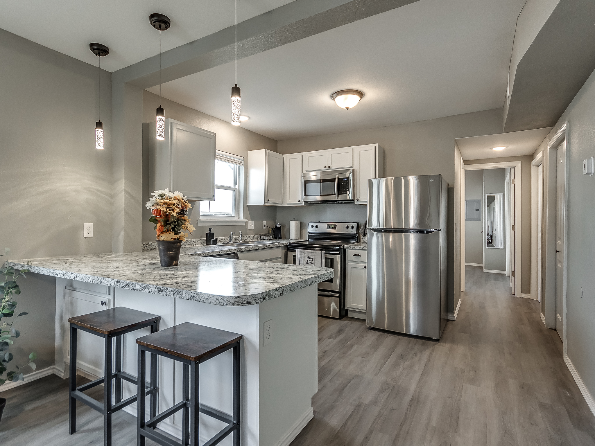 724 A Shawnee — kitchen