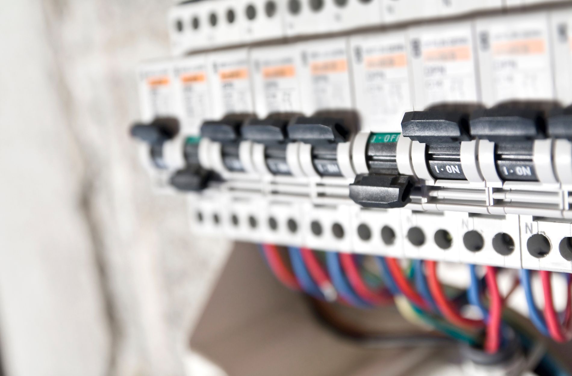 Why Your AC Circuit Breaker Trips Often