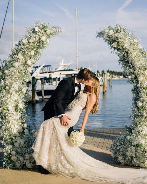 private yacht charter for wedding