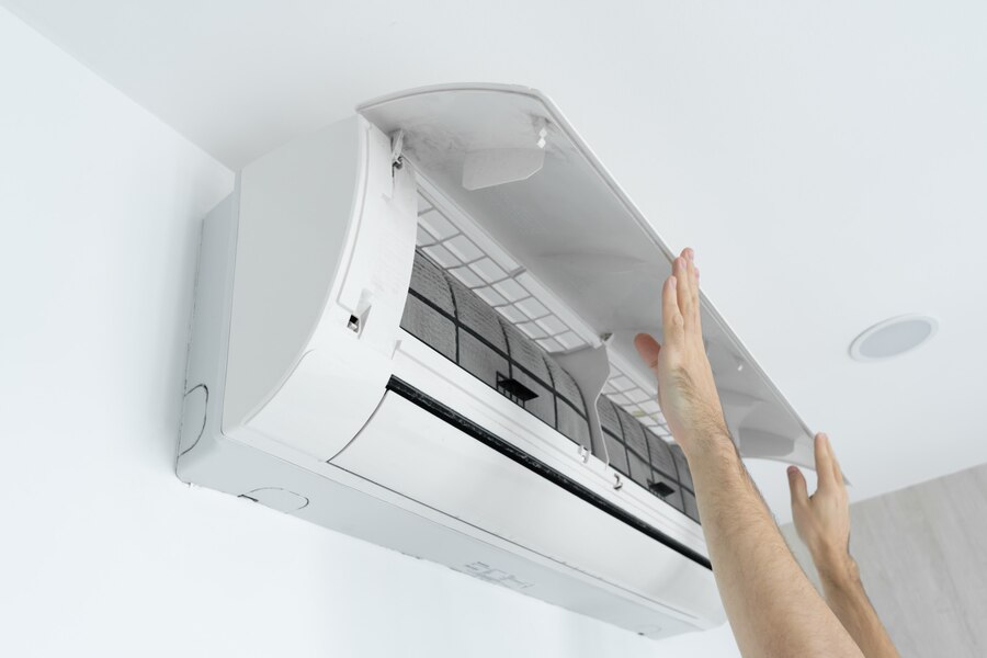 How to Resolve AC Fan Blade Problems in Holladay
