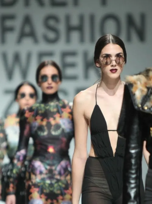 Three children wearing funny glasses and hats being filmed at a kid's party+D88D53:D80+D53:DD53:D79+D59