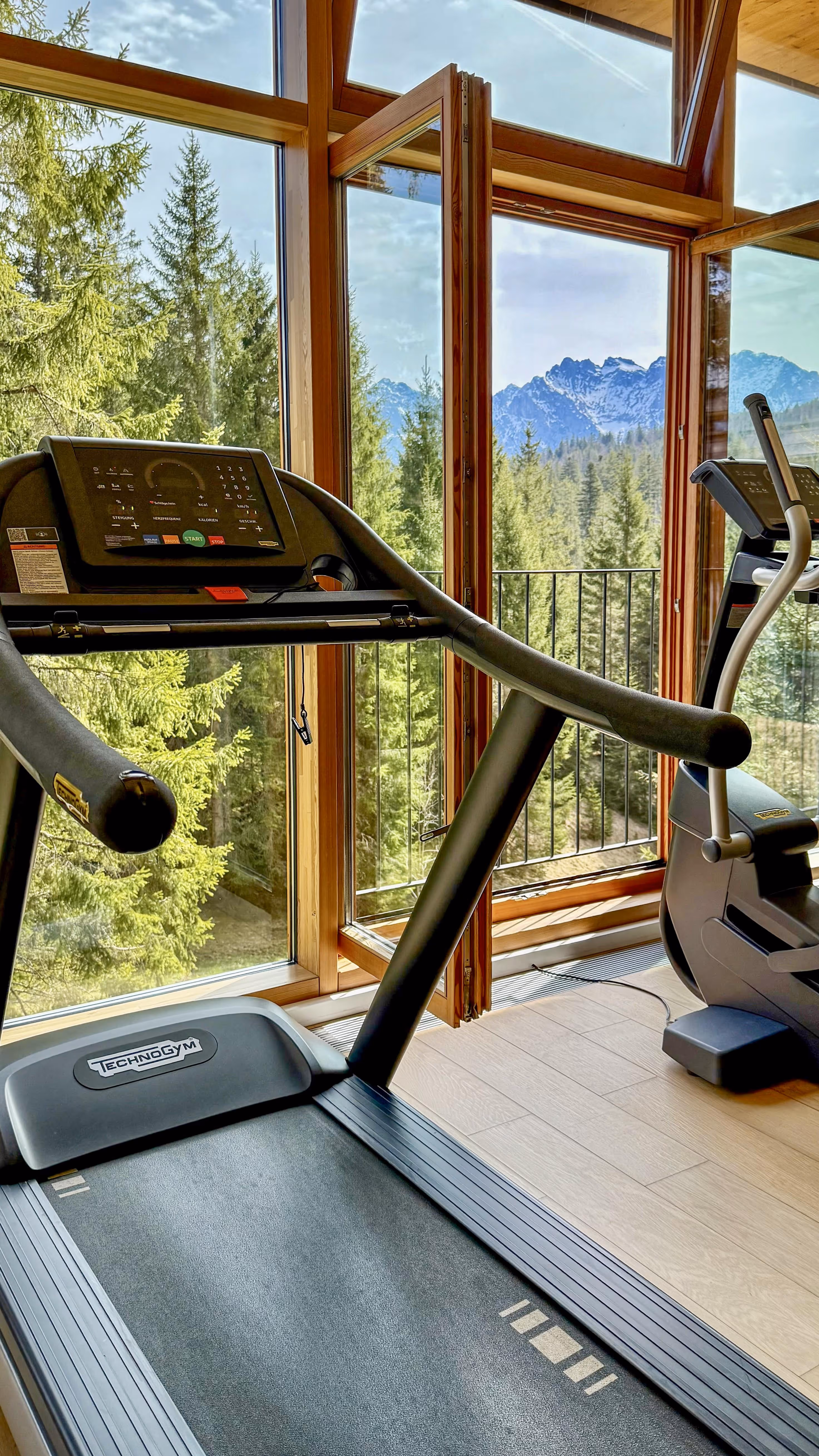 gym with view on the mountains