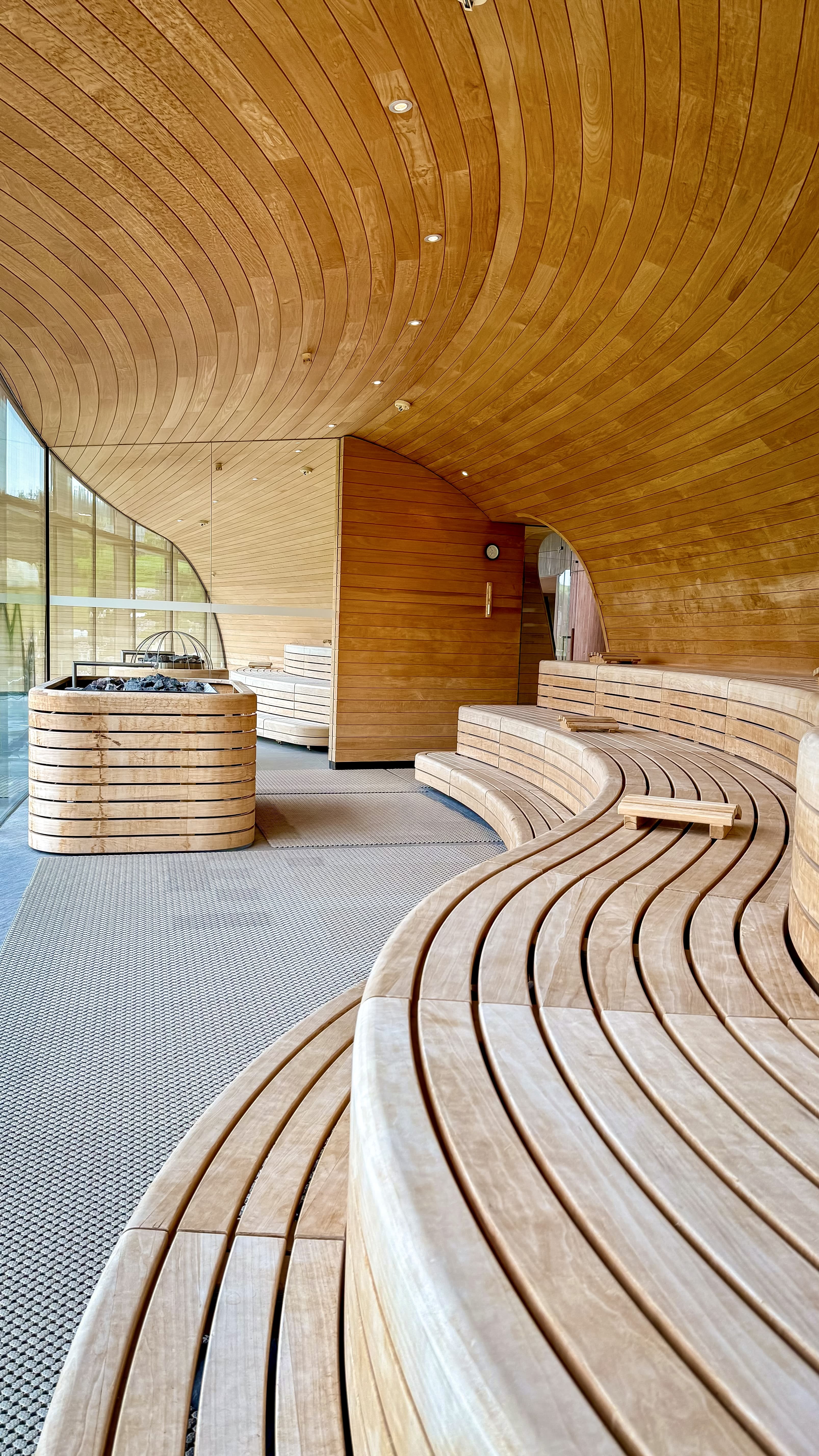 curved sauna