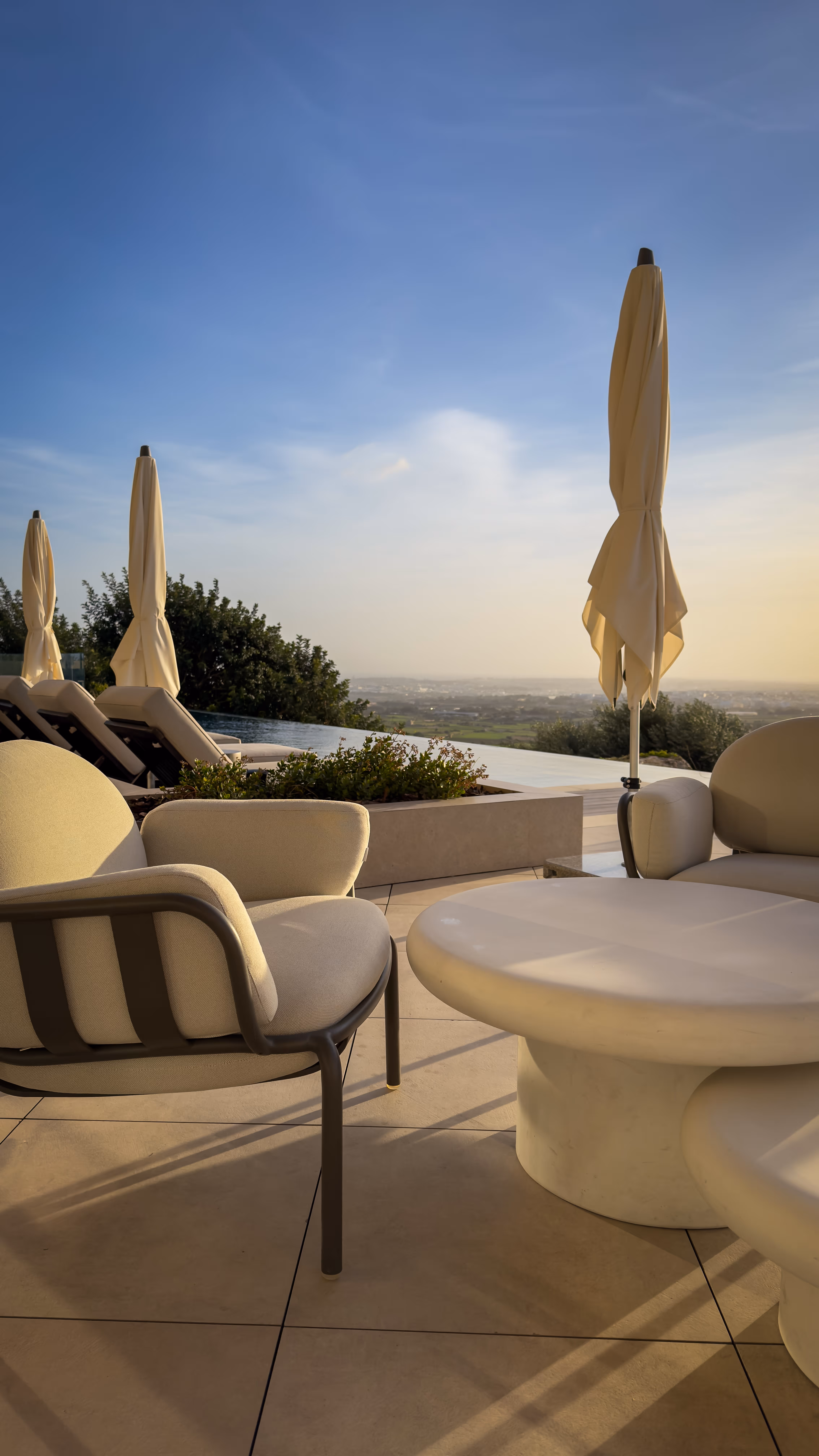 outside seating area