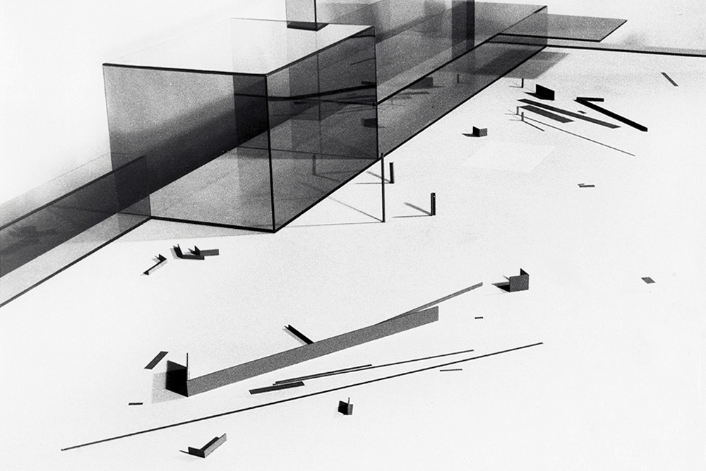 Erich Reusch, Installation vor dem Gebäude des Deutschlandfunkes/Deutsche Welle, Köln, 1975