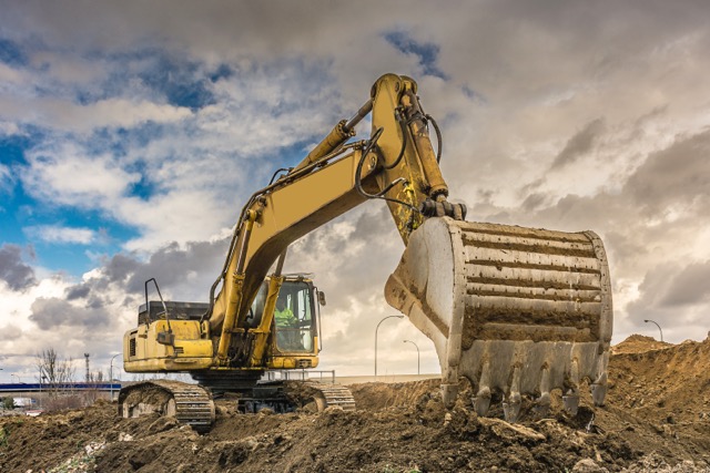 How can machinery operators get finance for trucks and heavy equipment?