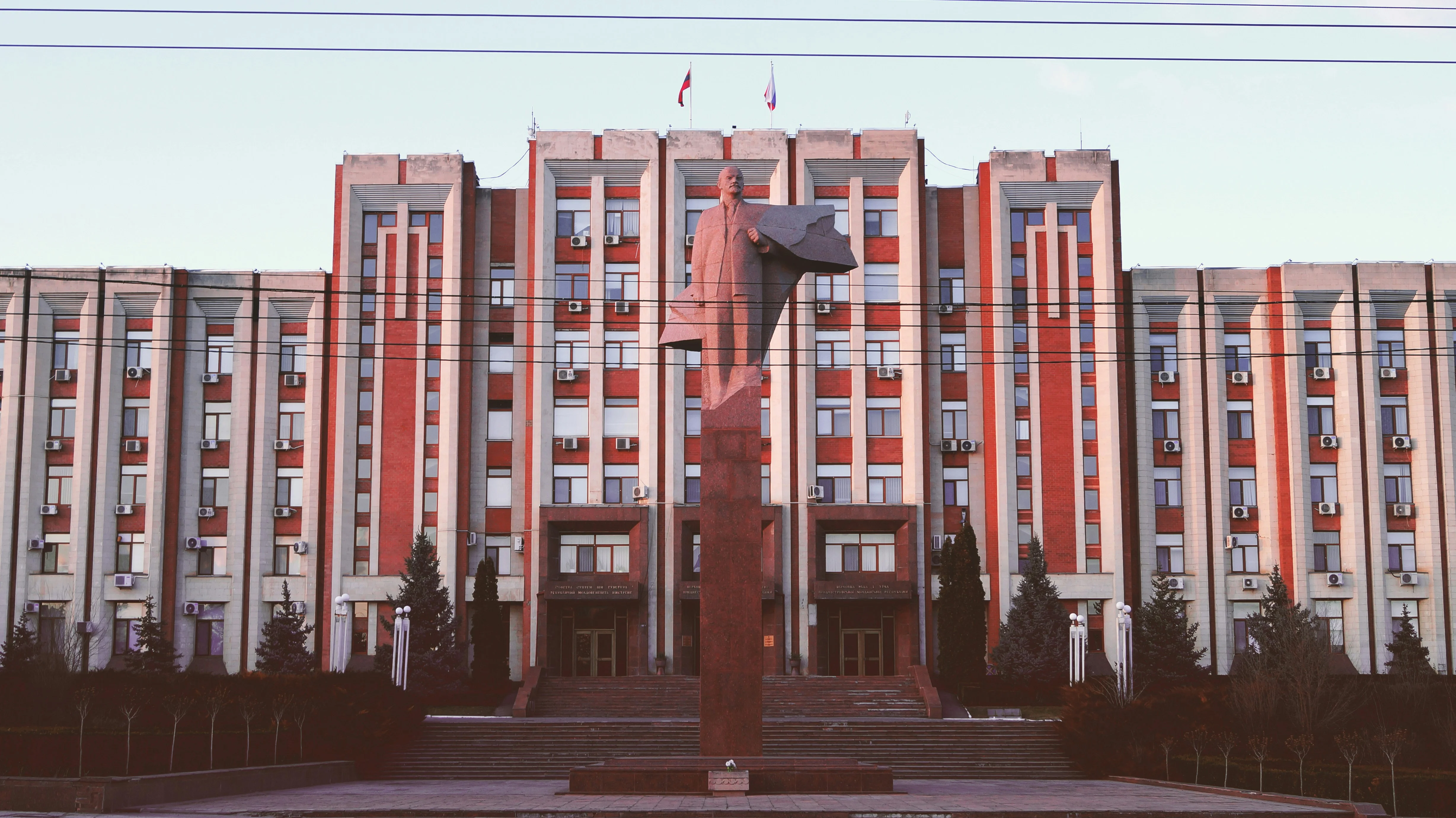 Lenin statue in front of the Soviet-style Supreme Council building in Tiraspol, Transnistria