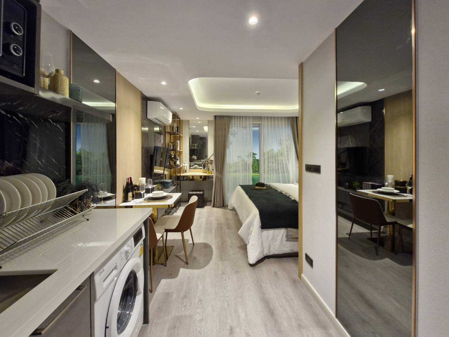 Building exterior Pristine Park Jomtien 8-floor low-rise development