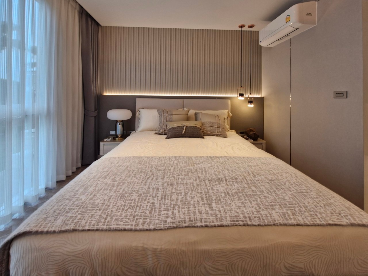 Master bedroom The Coral North Pattaya 2-bedroom layout