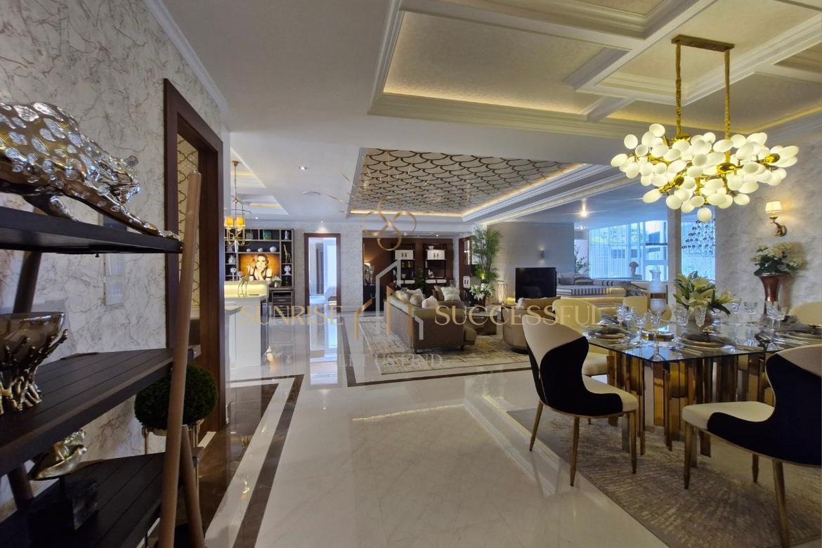 Luxury Duplex in Pratumnak Hill, Private Spa Pool