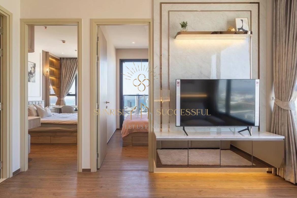 Island Condo in Central Pattaya, Sea View Living