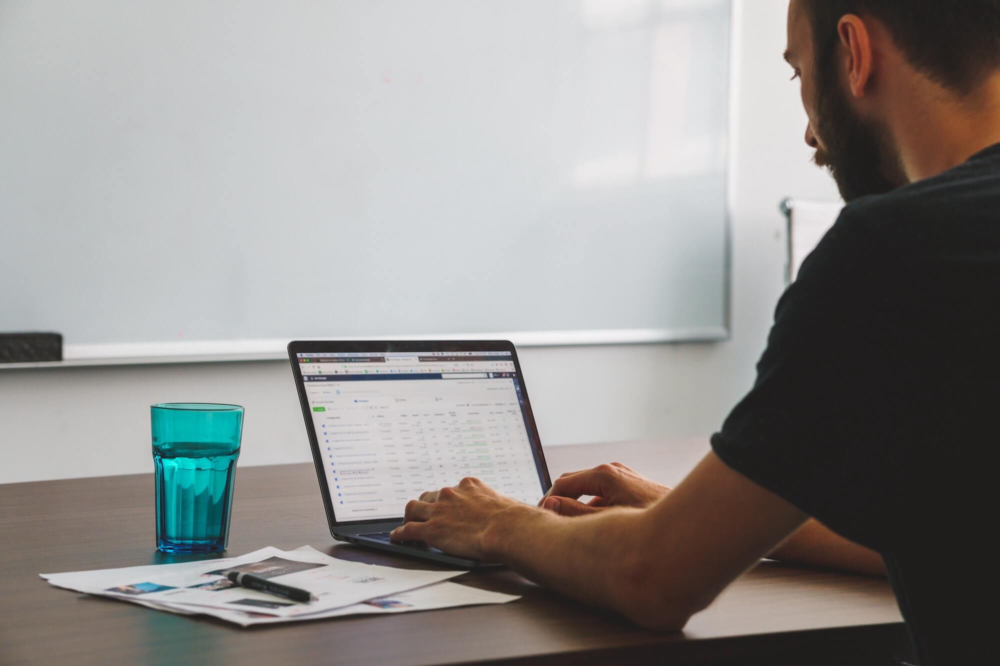 11 Market Research Tools for B2B Market Sizing