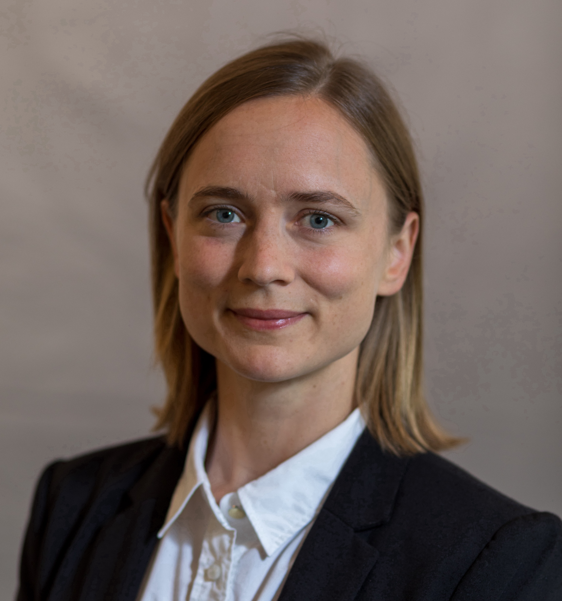 Dre Kyra Bonasia, Université d'Ottawa