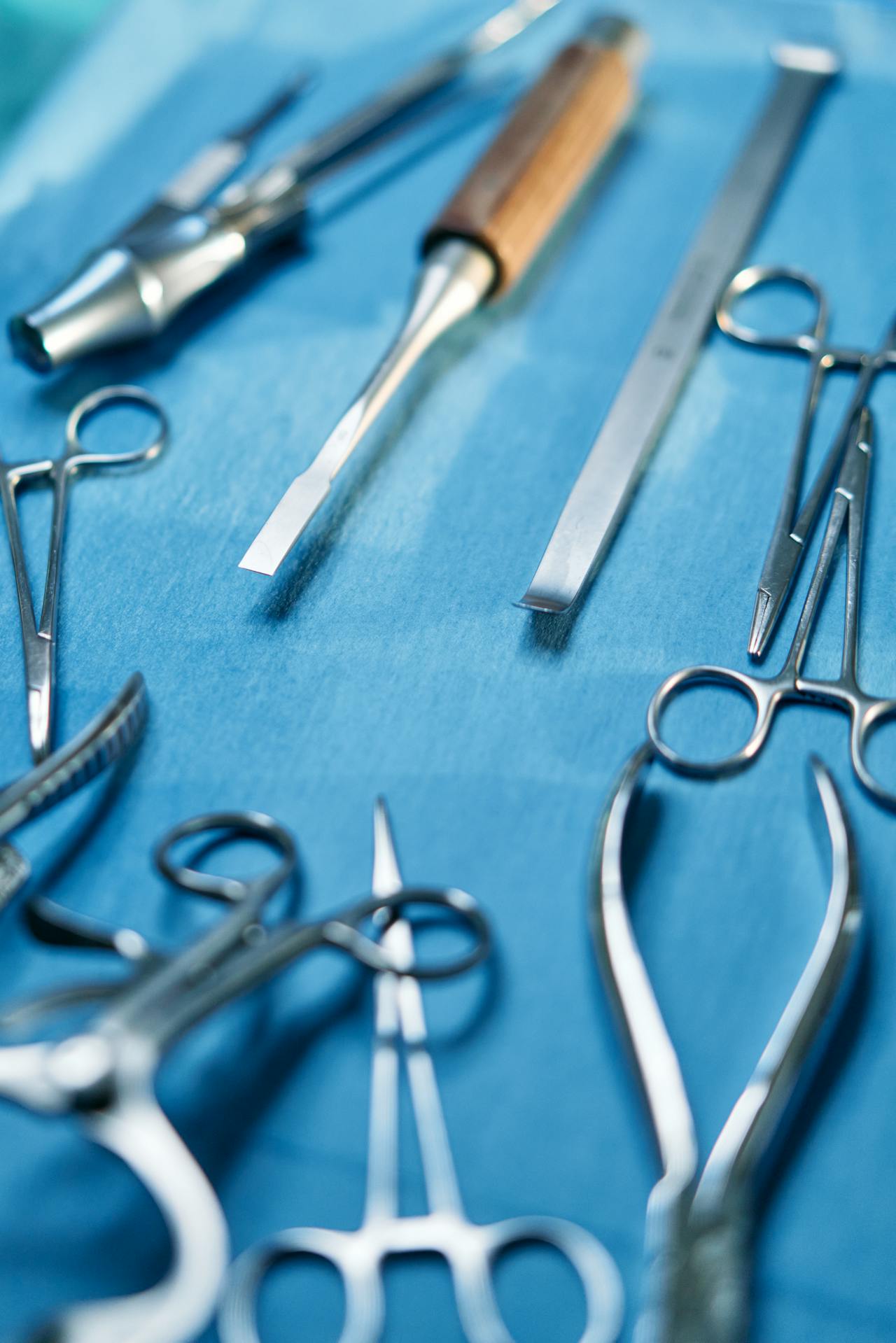 Ex-Man United Prospect Sues Surgeon Over Operation