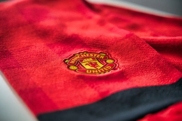 Manchester United Post First-Quarter Loss, Revenue Slides, Debt Persists