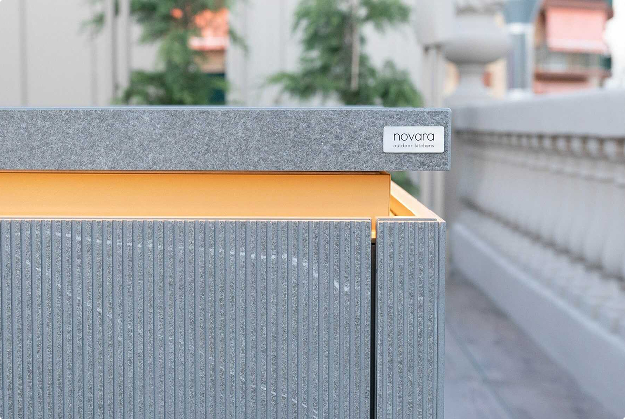 Les Cuisines d’extérieur Novara Design, Robustesse & Sur-Mesure Outdoor