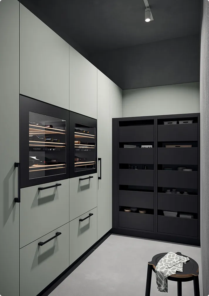 Arrière-Cuisine Fonctionnelle à Saint-Antoine-du-Rocher  Rangement et Ergonomie Sur-Mesure