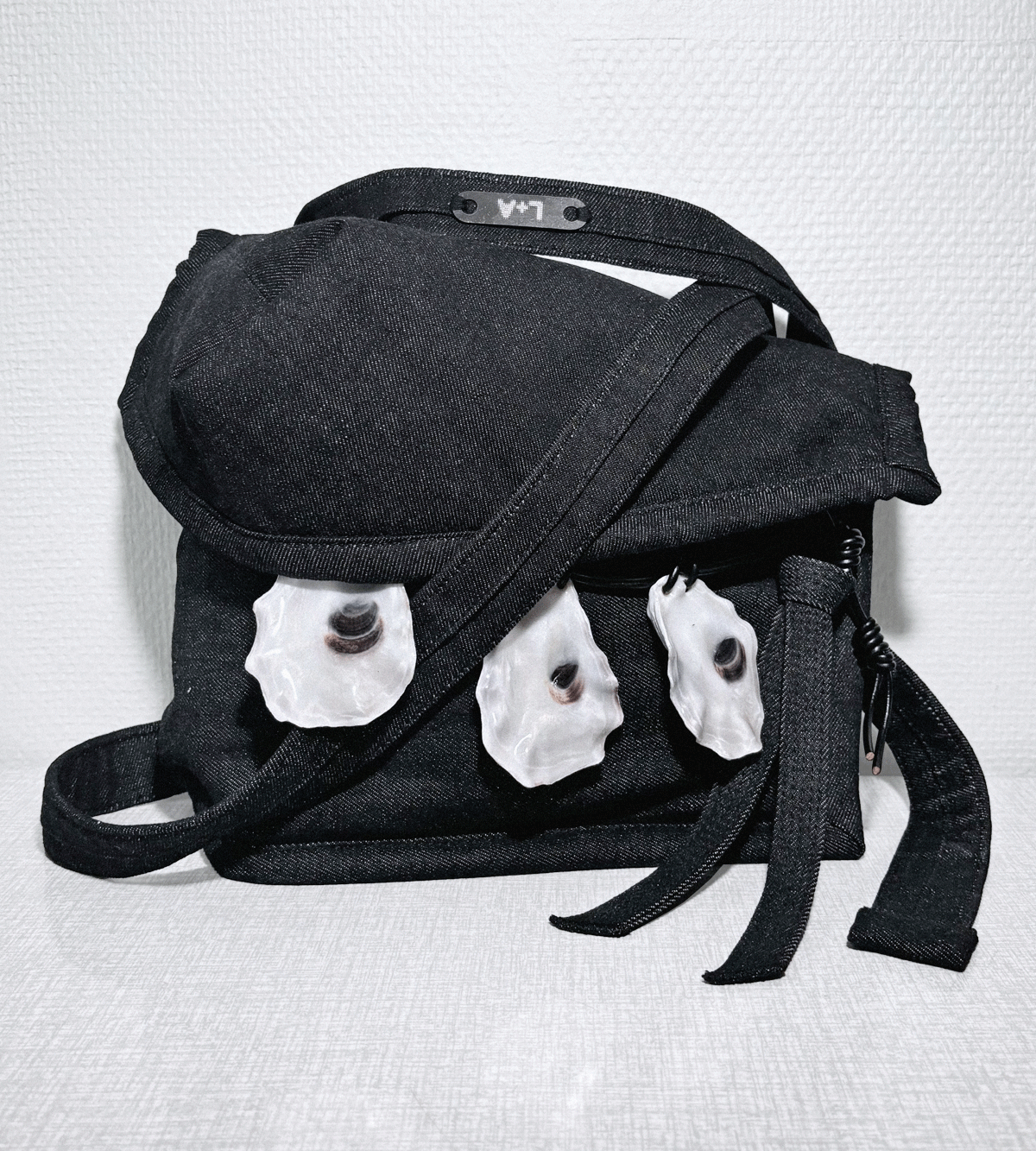 Scavenger bag #2: black