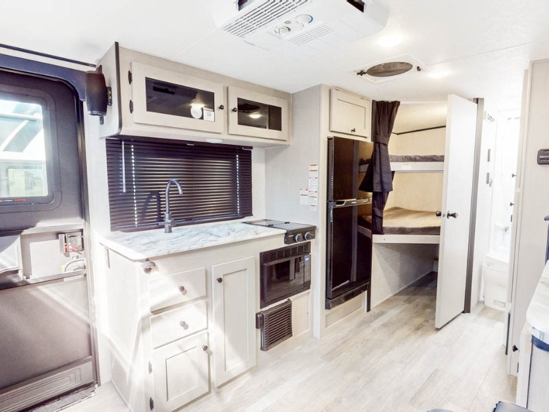 2025 Apex Nano 208BHS (Off Grid Package)