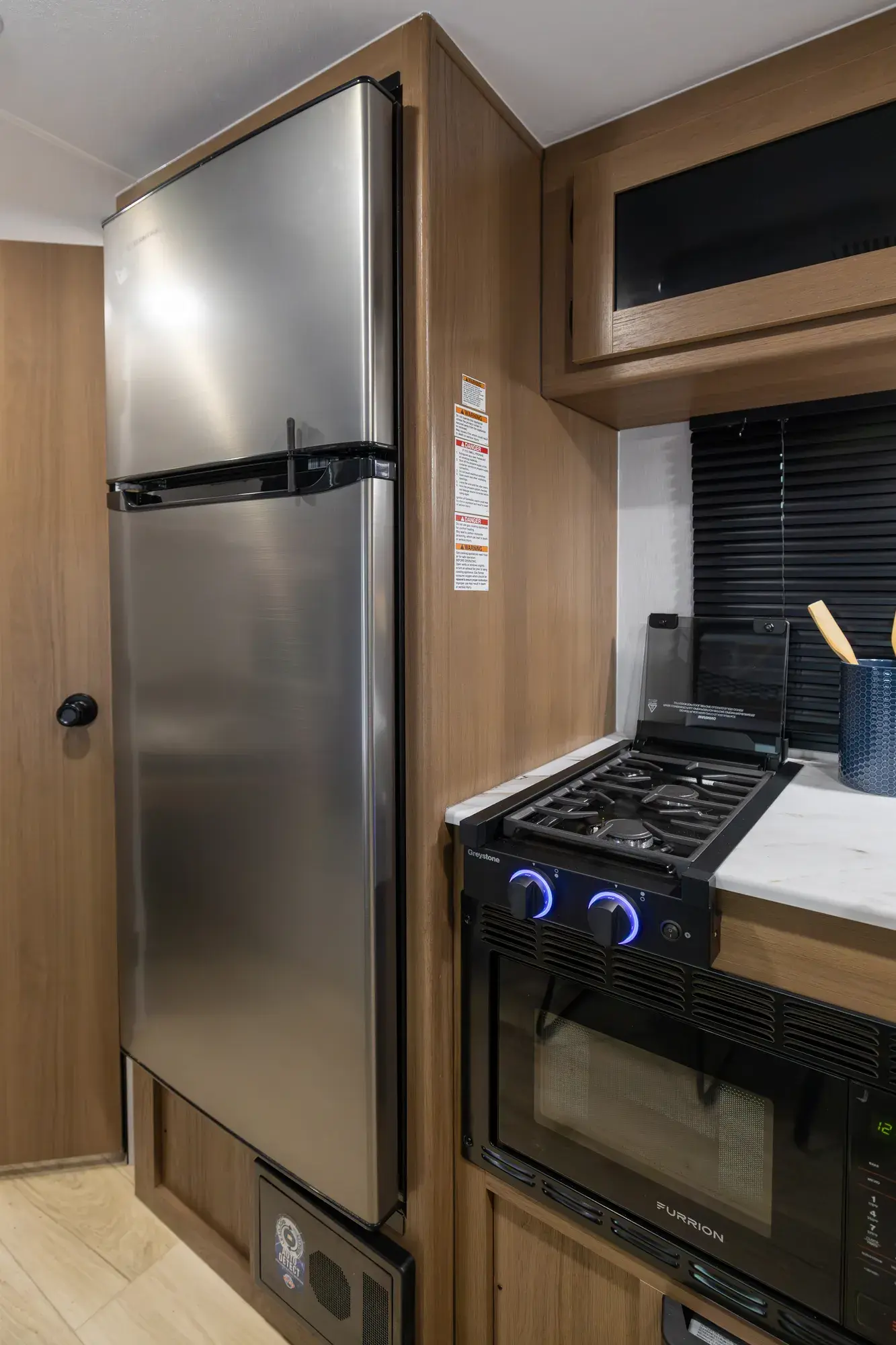 2027 Apex Nano 183BH (Off Grid Package)
