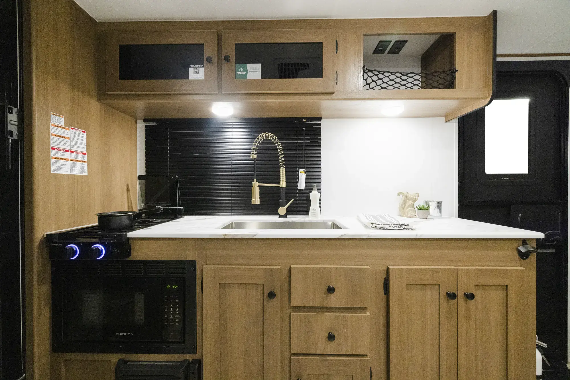 2027 Apex Nano 213RDS (Off Grid Package)