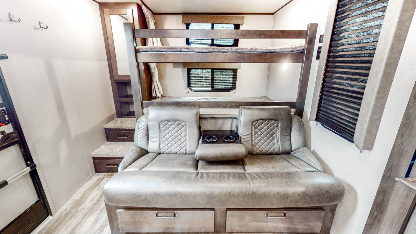 USED 2022 Transcend Xplor 265BH