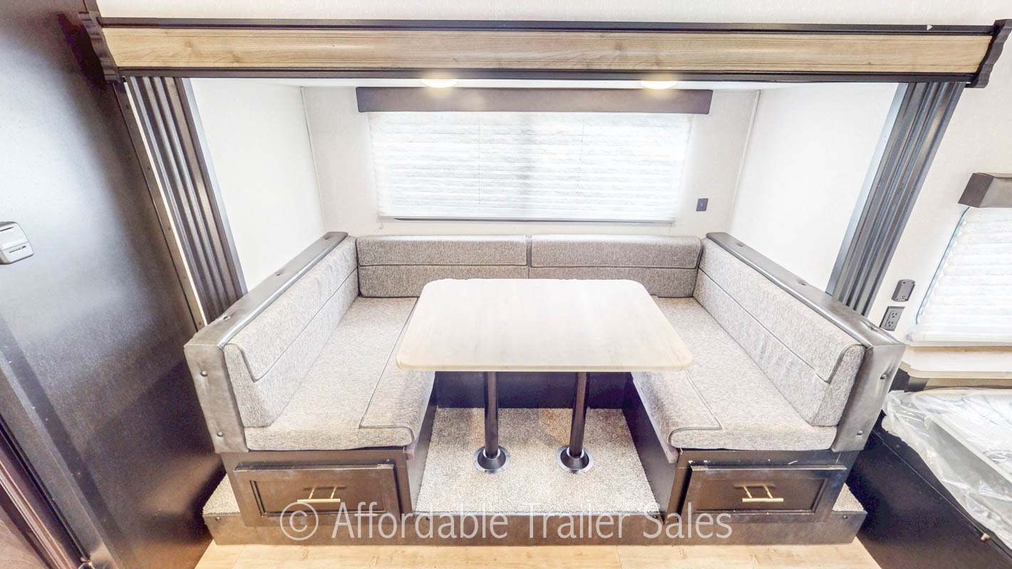 USED 2022 Wolf Pup 17JG