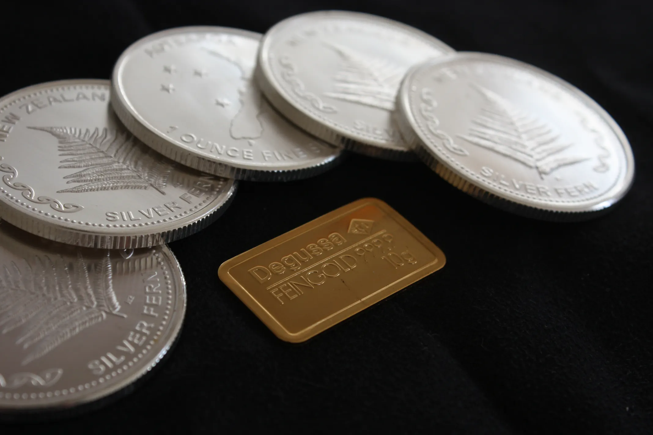 10 gram gold