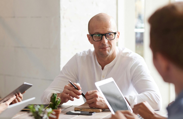 two senior consultant