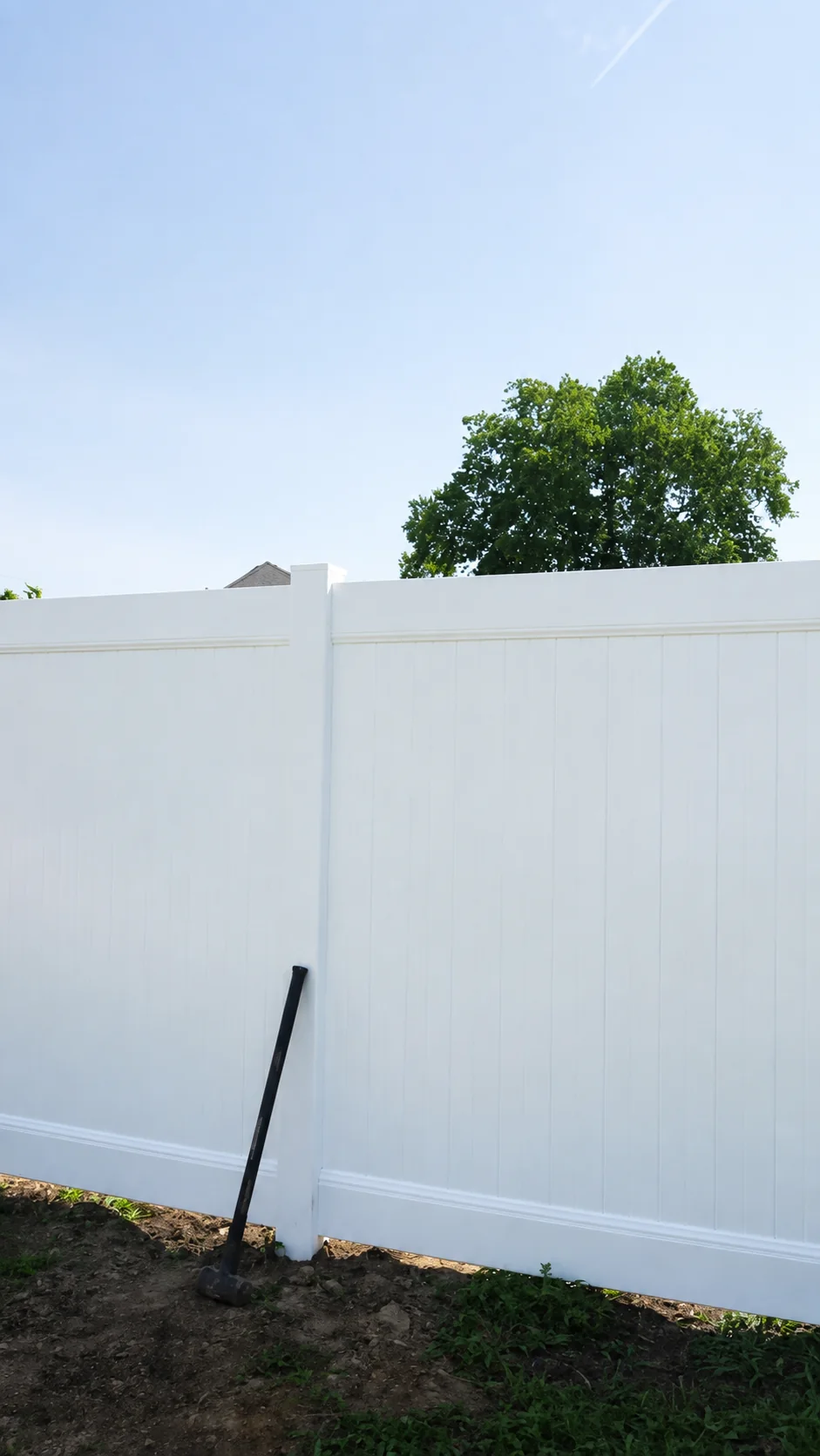 6-Ft Vinyl Privacy Fence Installation in Sewell, NJ