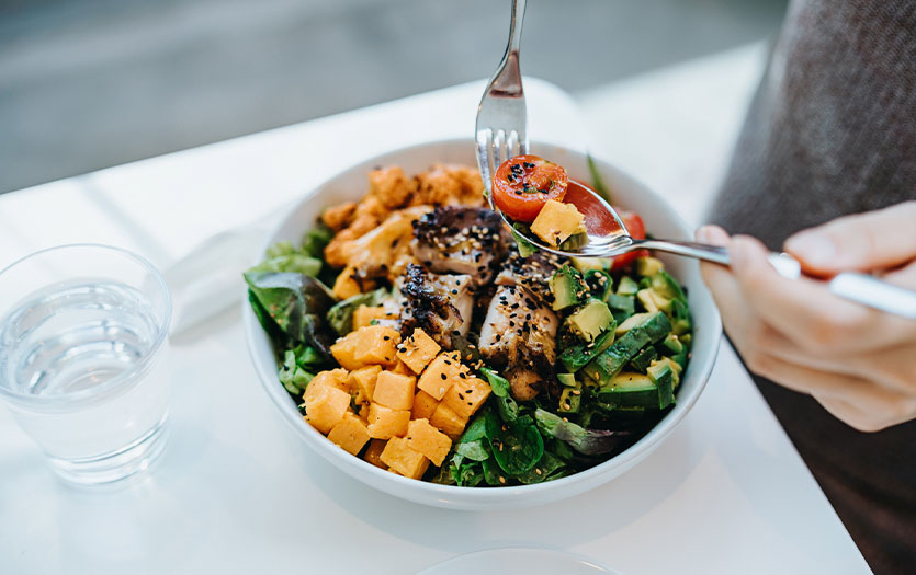 Top Healthy Restaurants in Newport News, Hampton & Yorktown for Post-Workout Meals