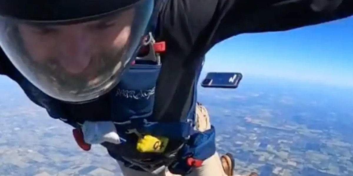 Flagship smartphone durability proven by surviving a two-kilometer extreme altitude fall unscathed