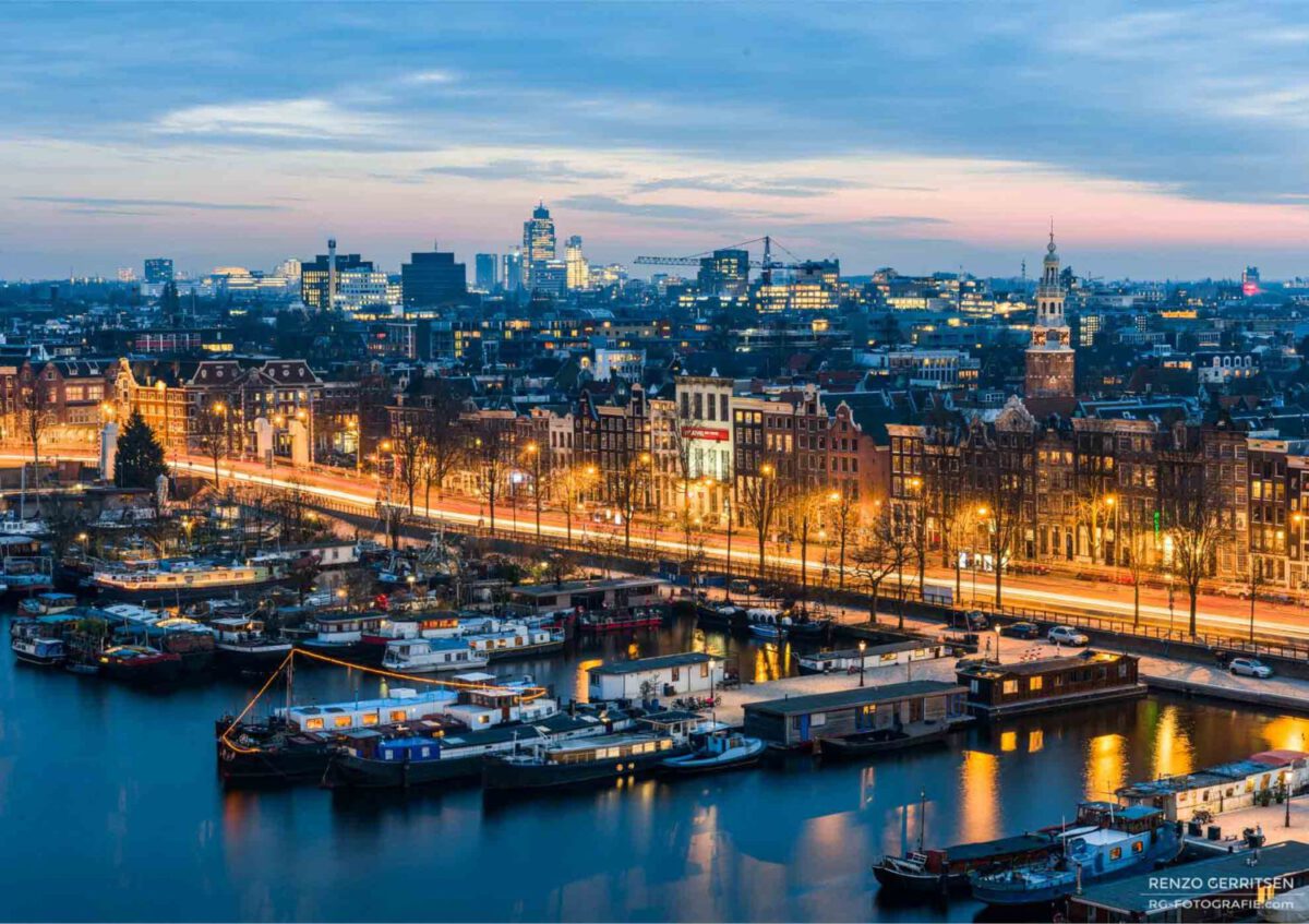 Netherlands' Economic Outlook Dims: Growth Slows Amid Rising Debt and Policy Debates