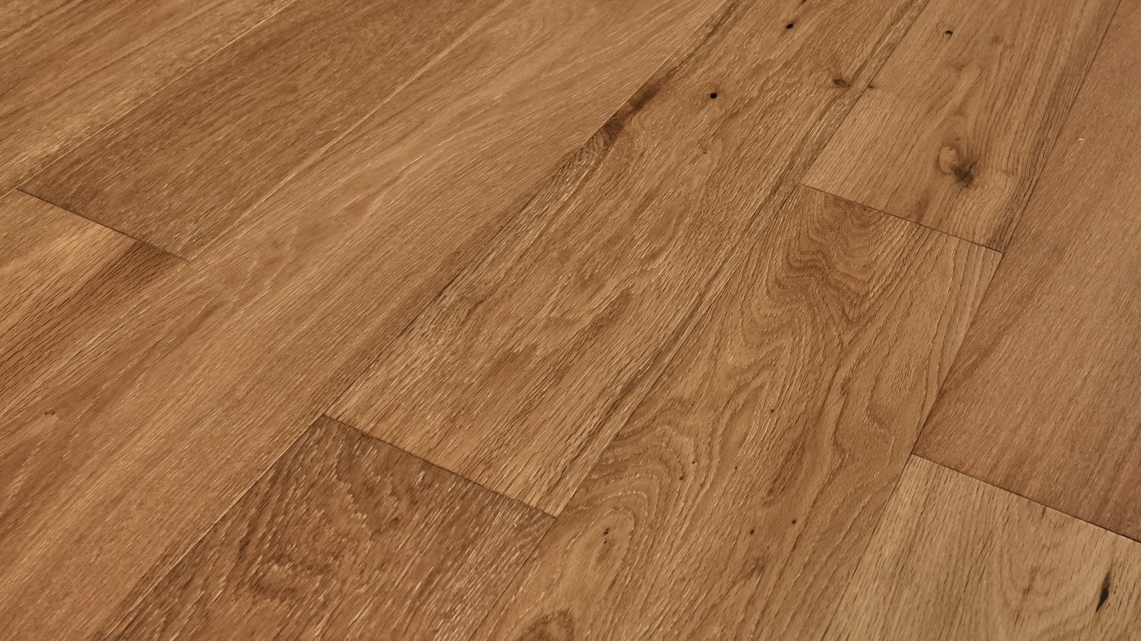 Grandeur Paradise Santa Cruz flooring detail