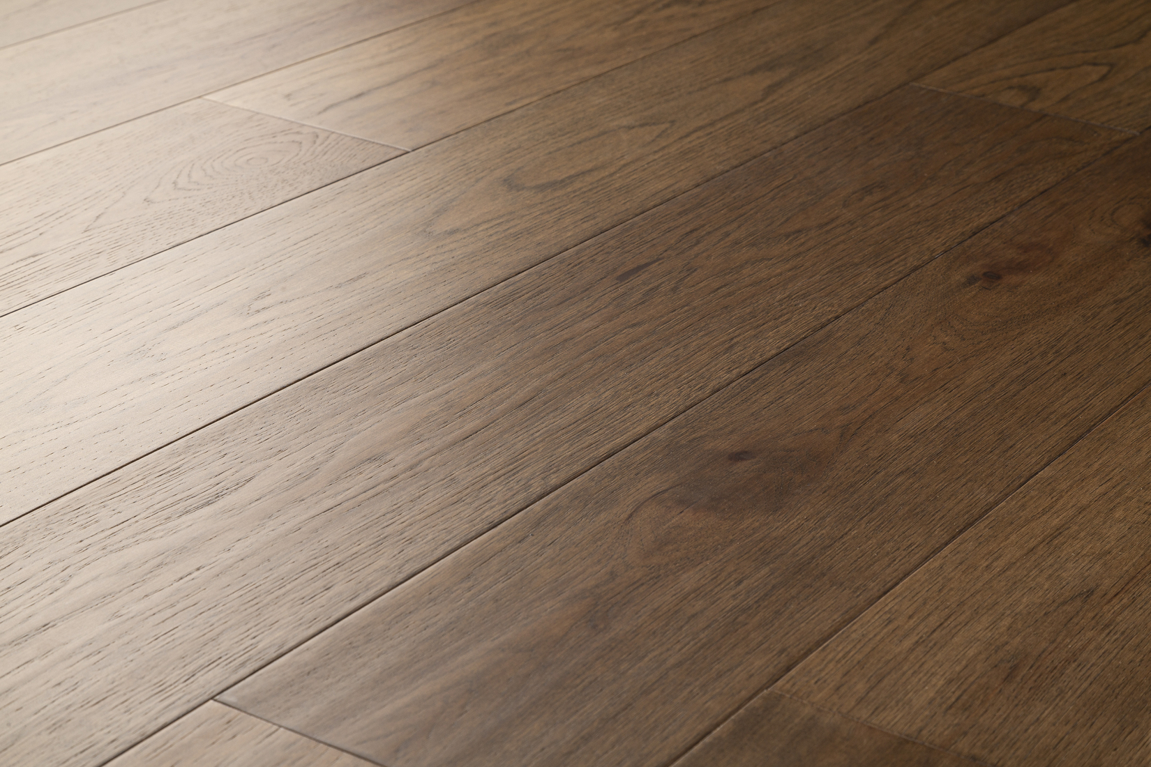 Grandeur Artisan Mane flooring detail