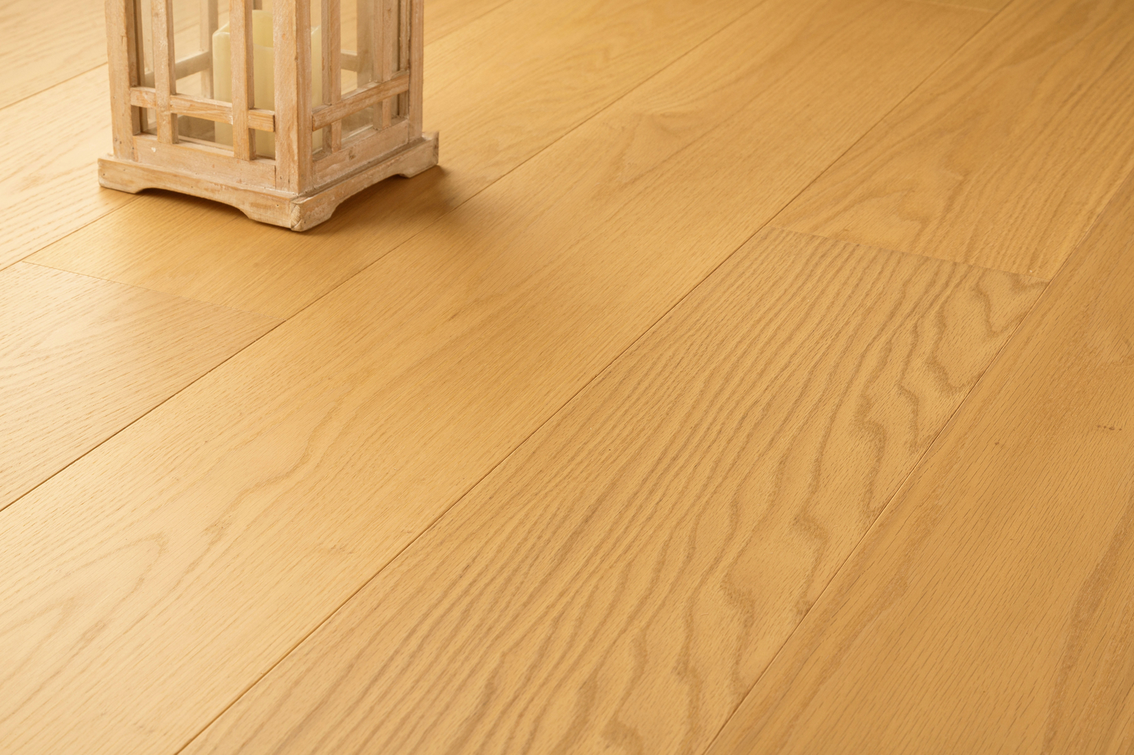 Grandeur Ultra Honeycomb flooring detail