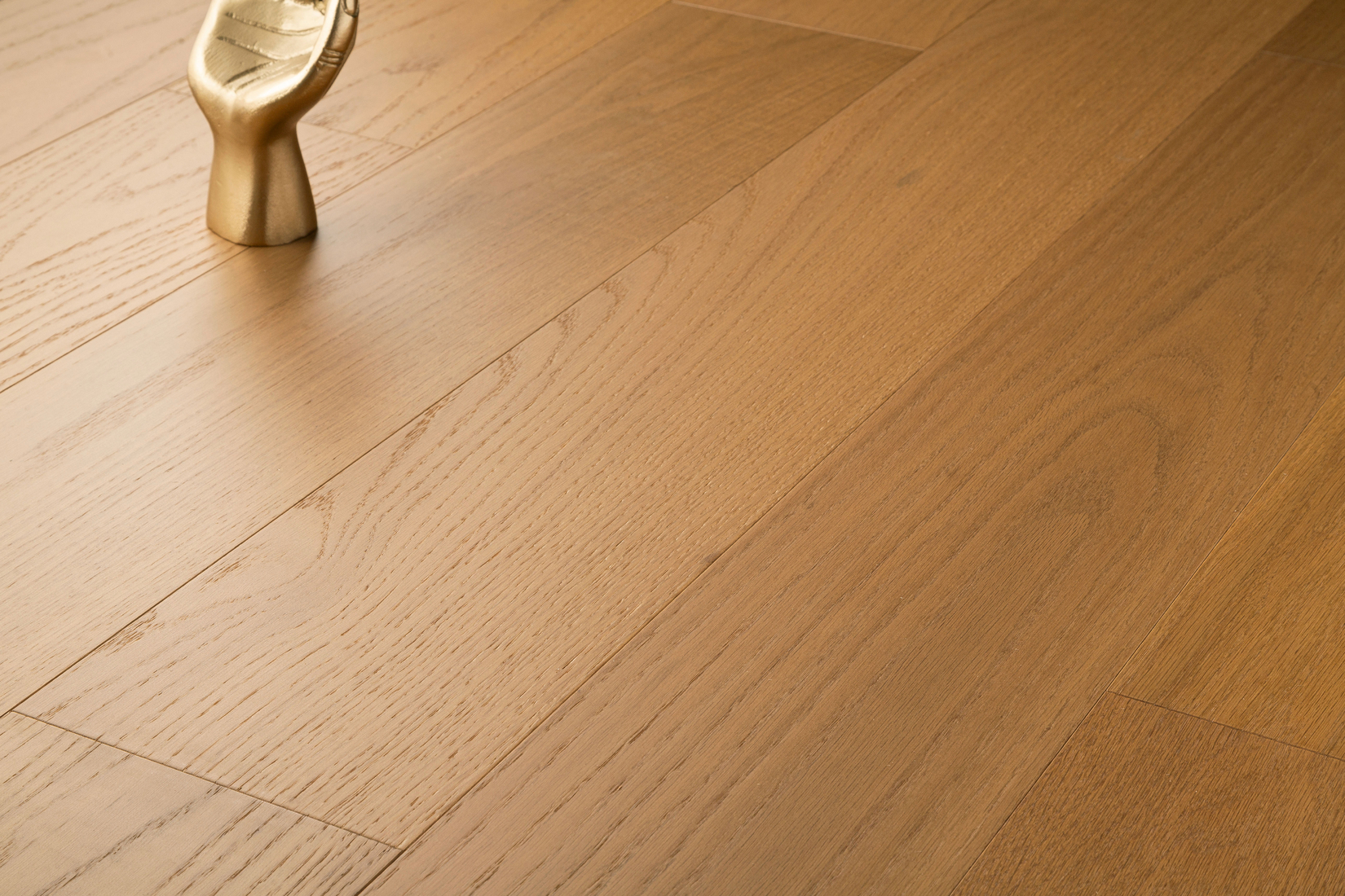 Grandeur Ultra Sandy Silk flooring detail