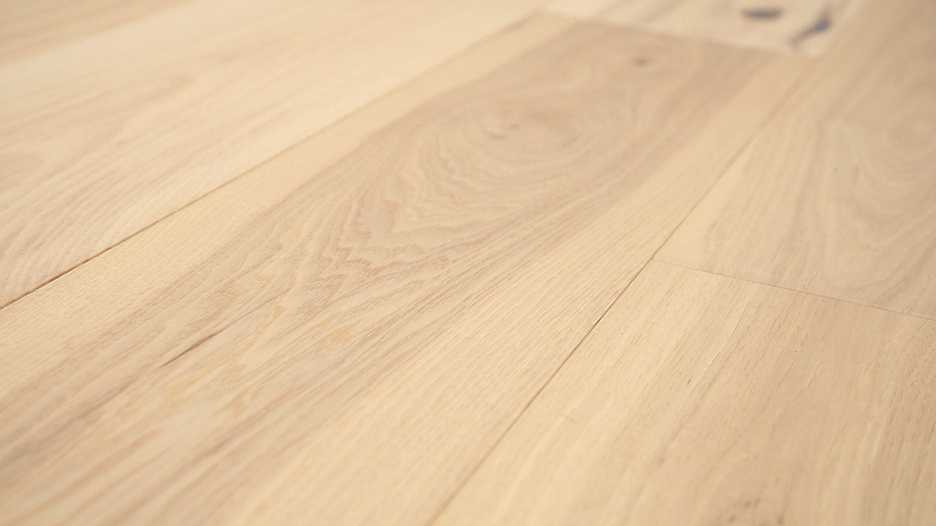 Grandeur Elevation Icefall flooring detail