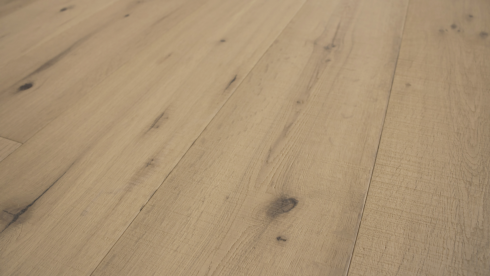 Grandeur Enterprise Stratus flooring detail