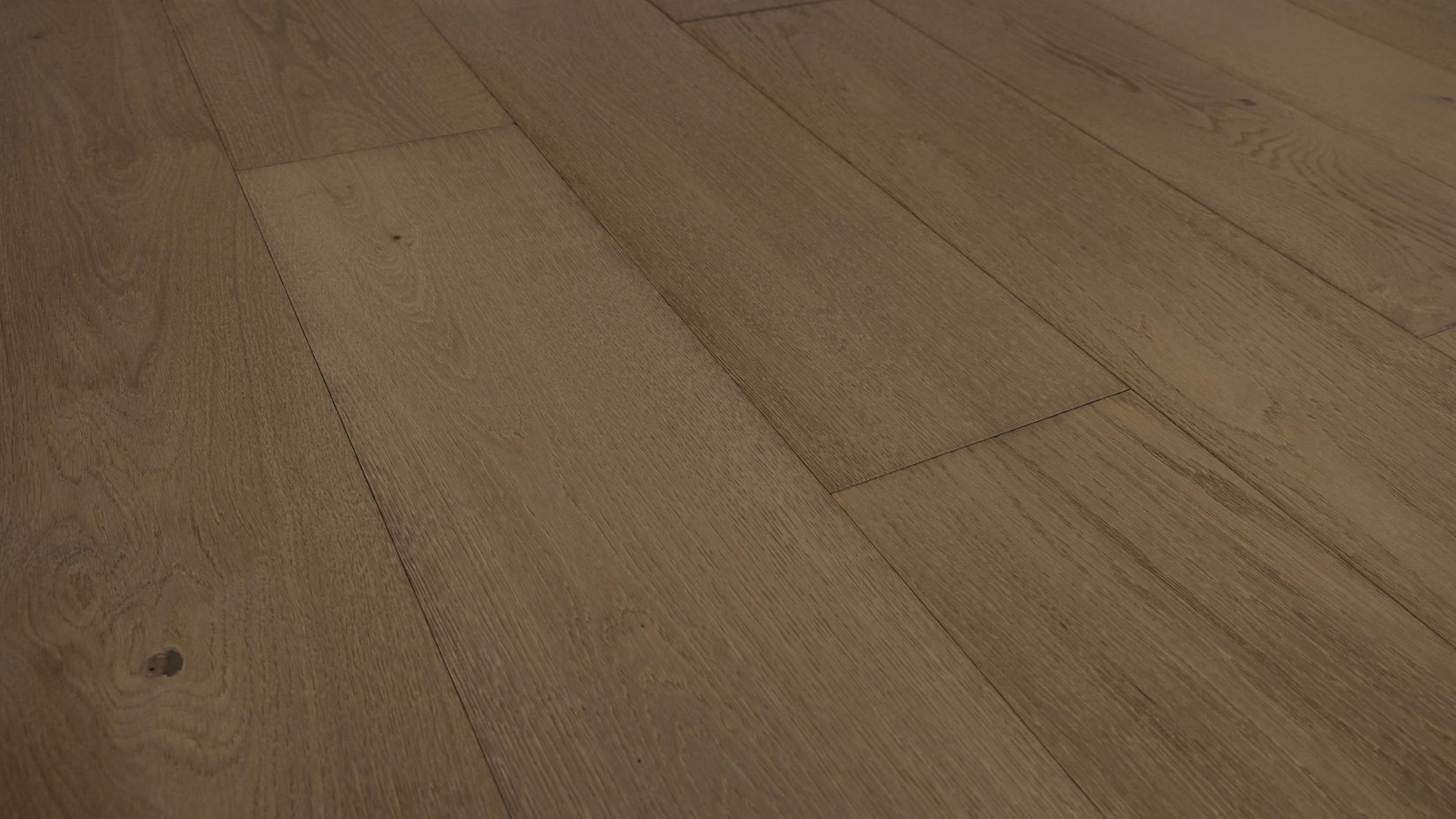 Grandeur Regal Milan flooring detail
