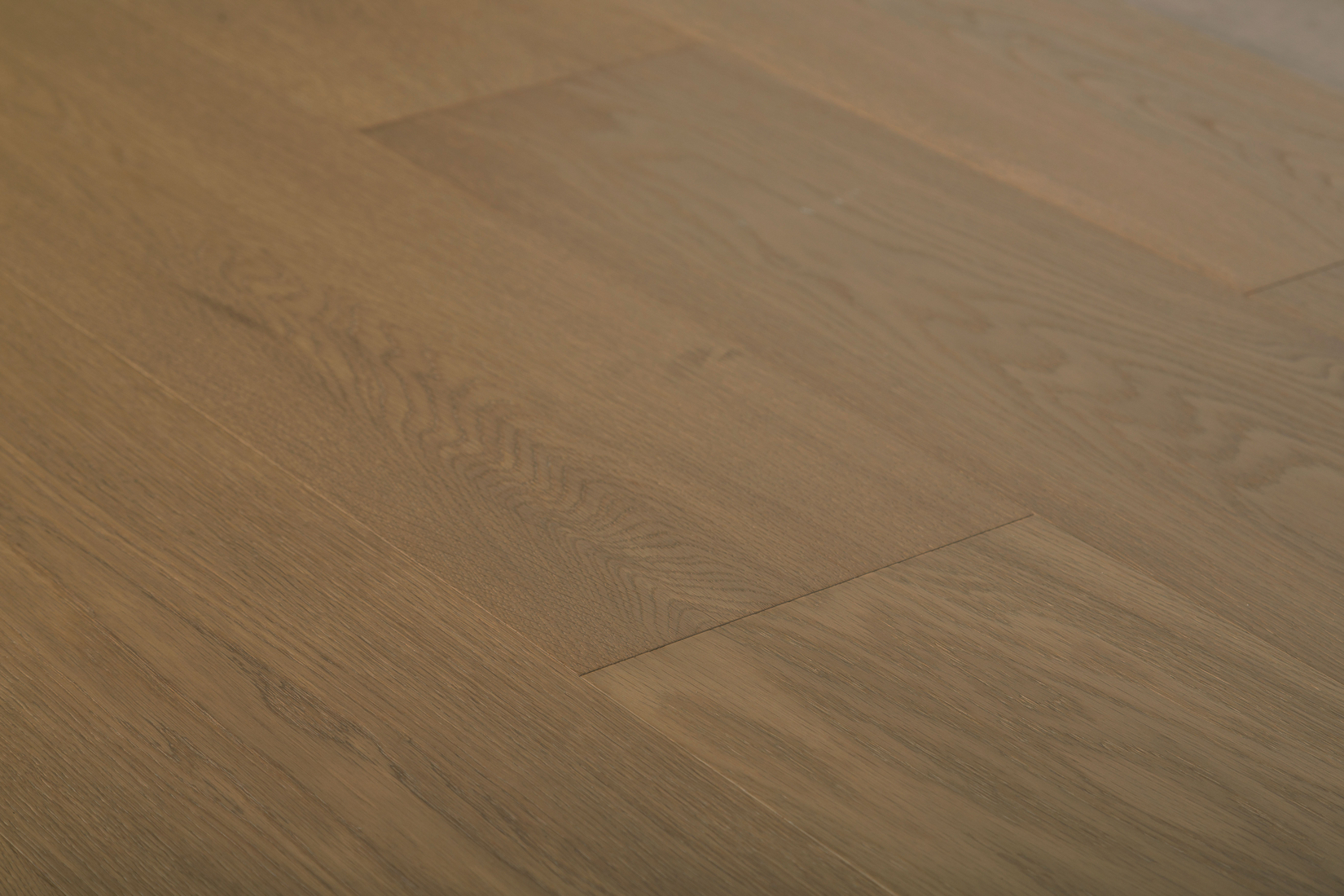 Grandeur Regal Plus Barossa (7.5") flooring detail