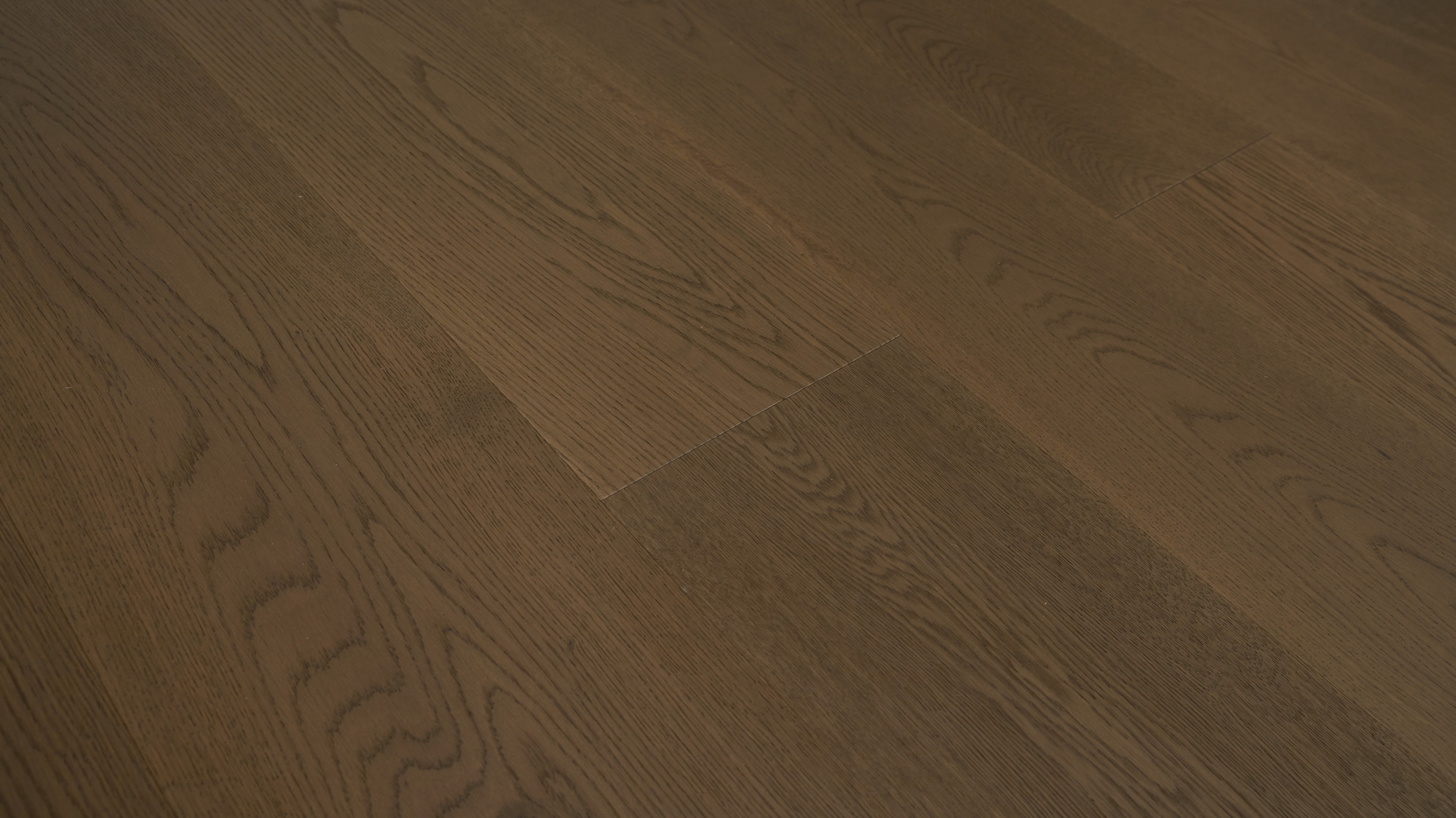 Grandeur Regal Plus Veneto (7.5") flooring detail