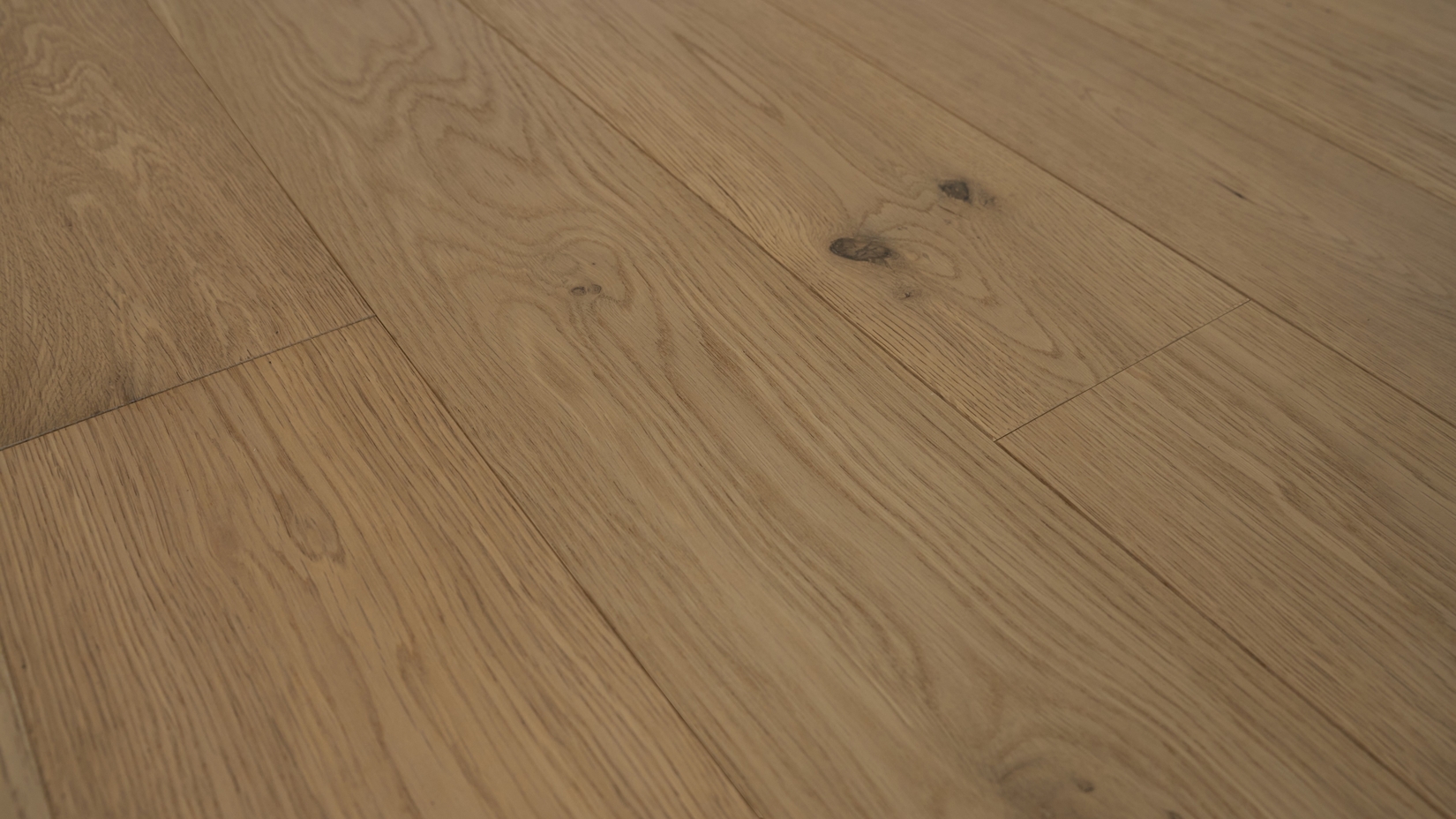 Grandeur Evergreen Aspen flooring detail