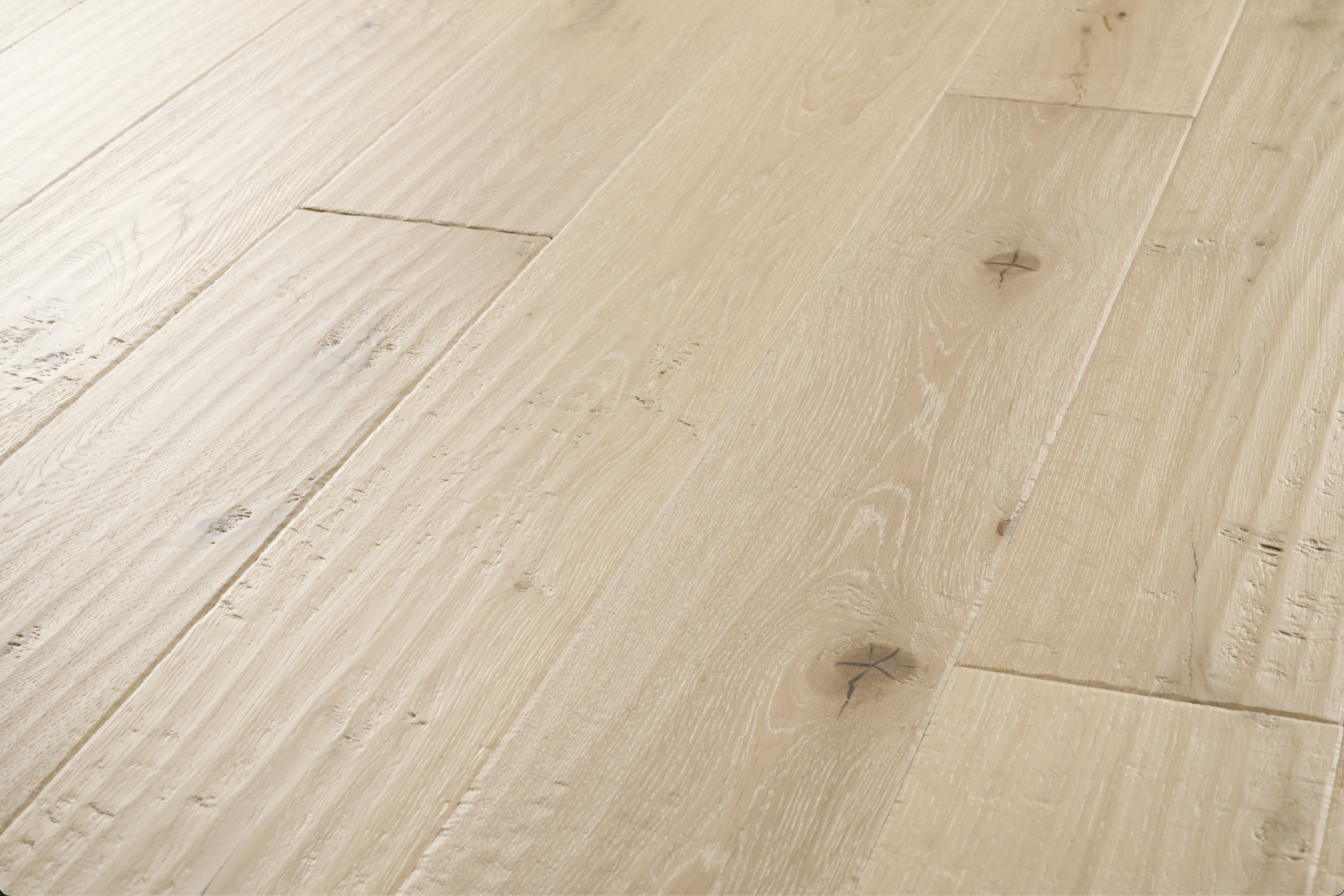 Grandeur Atelier Carrara flooring detail