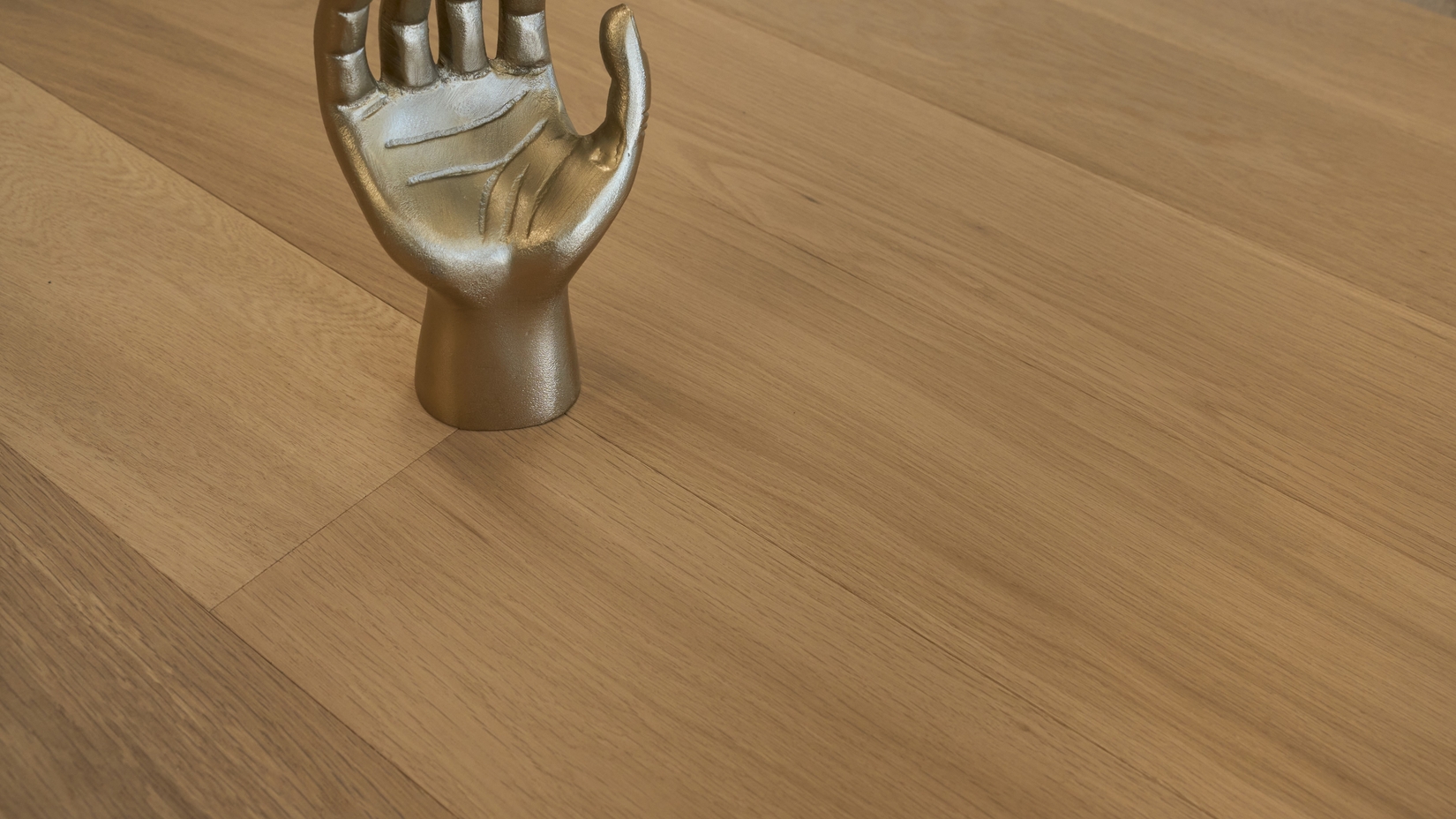 Grandeur MAJESTY London Fog (6") flooring detail